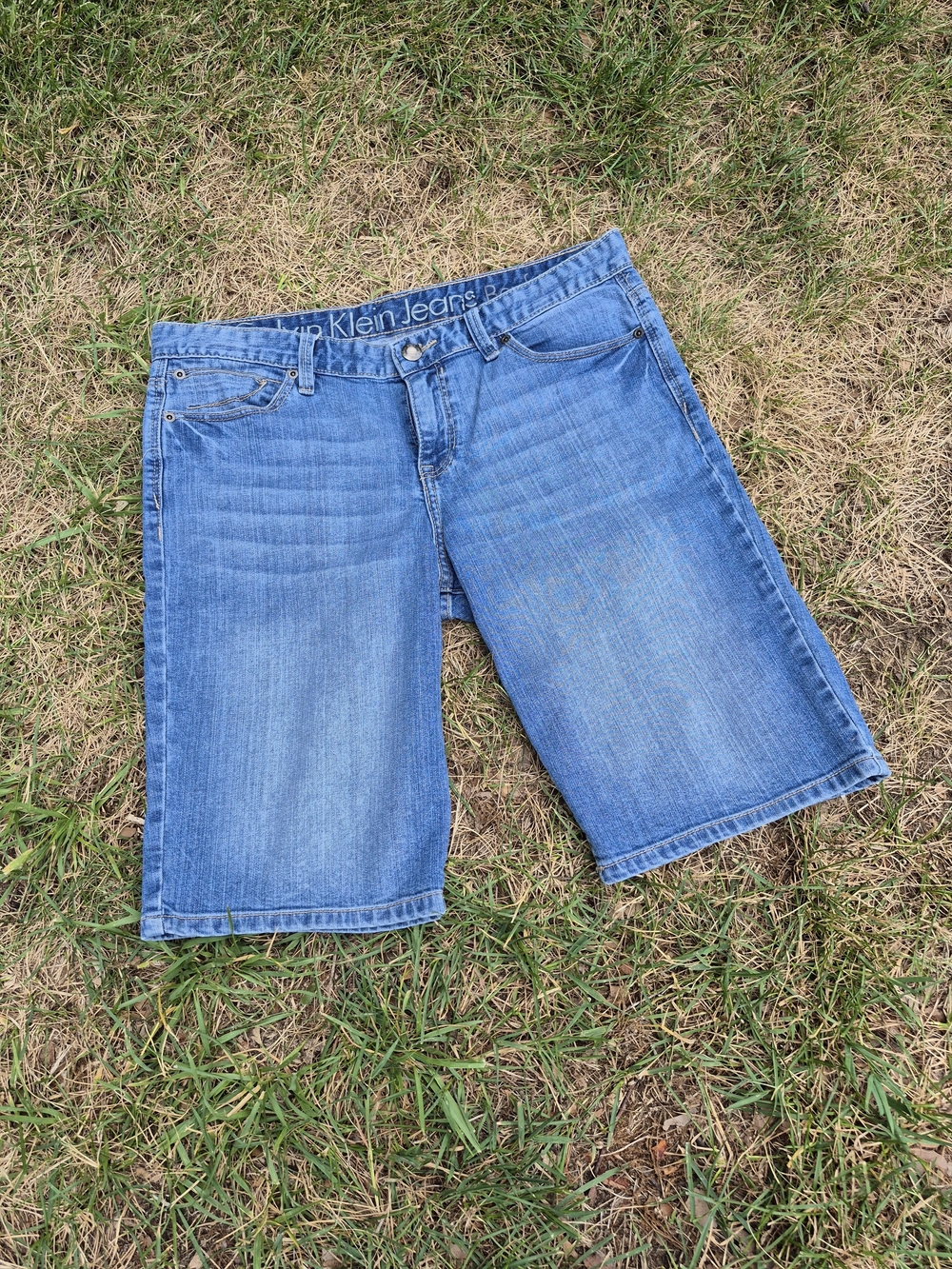 Calvin Klein Jeans Light Blue Boyfriend Denim Shorts-10